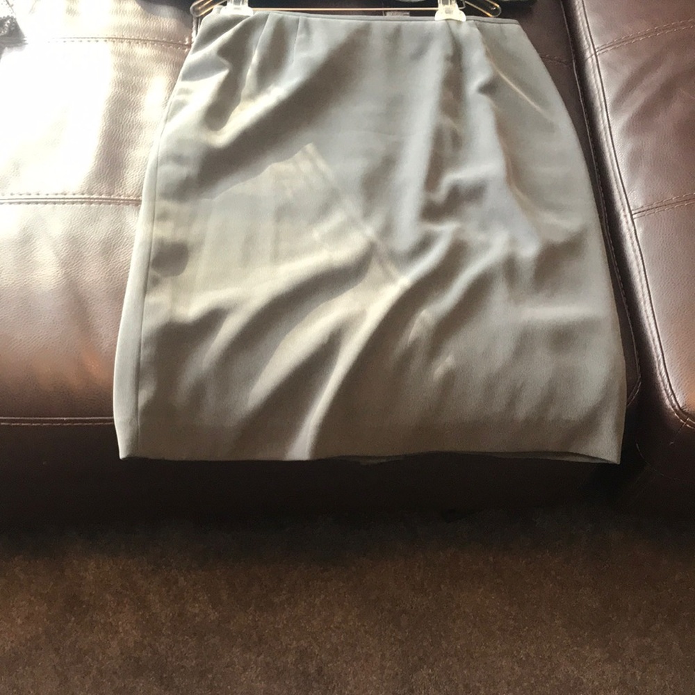 Gray skirt set